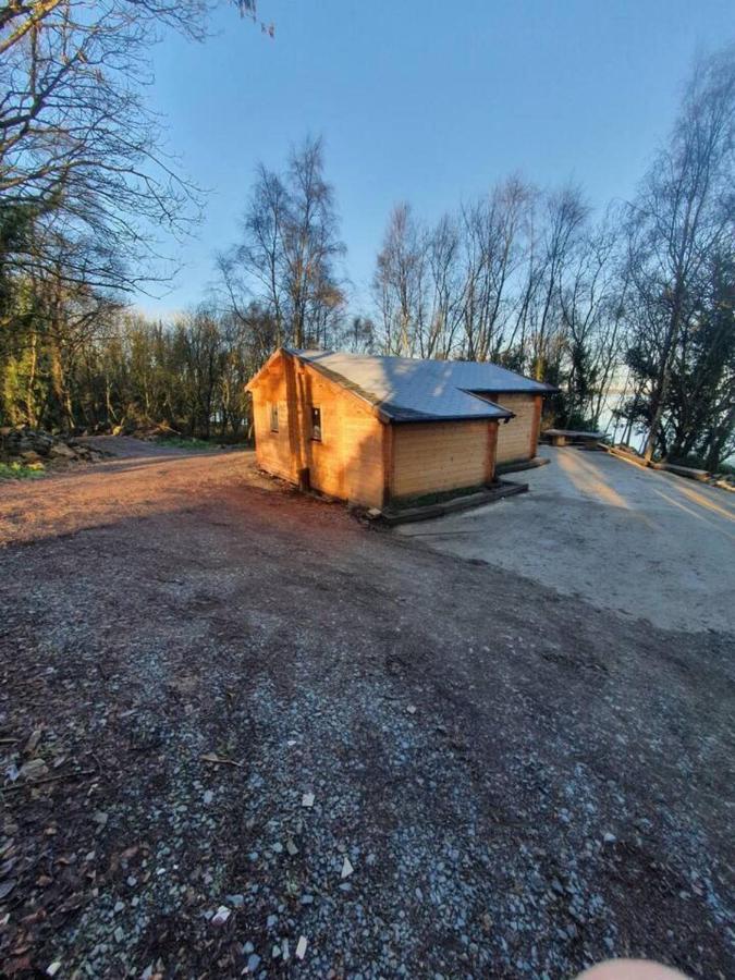 Stunning Log Cabin On The Lake Portroe Exterior photo